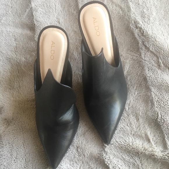 Leather Aldo Heels - Picture 7 of 7